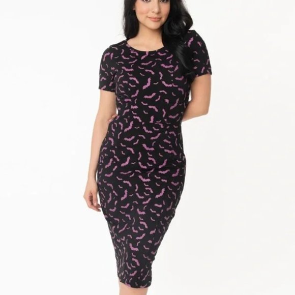 Unique Vintage Dresses & Skirts - Unique Vintage Bat Silouette Dress